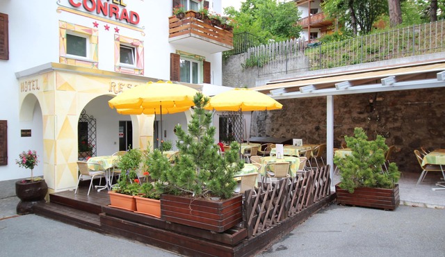 Hotel Conrad