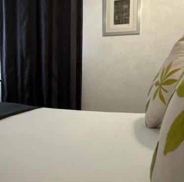 HOTEL De La Tour Saint Etienne SUD