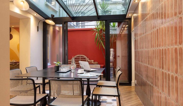 Hotel Elysees 8