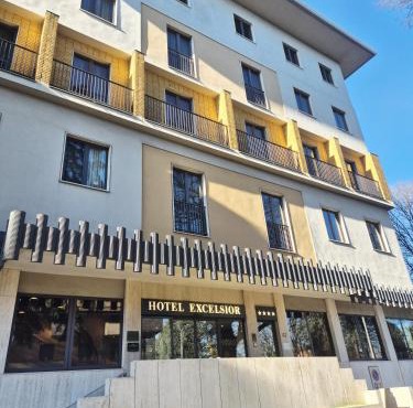 Hotel Excelsior Magenta