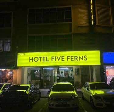 Hotel Five Ferns at Bandar Baru Bangi near UKM and Bangi Sentral