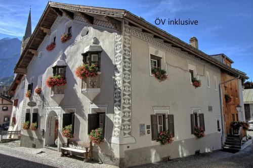 Hotel Garni Engiadina - Boutique Hotel