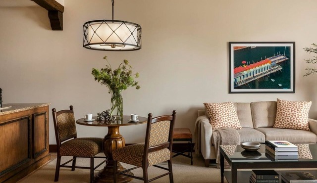 Hotel Granduca | 2 Premier Suite | Suite w/Unique Antique Furnishings
