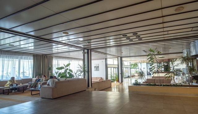 Hotel Issa - Quadruple Room Sea View