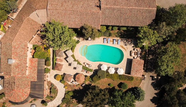 Hotel l'Estirado des Adrets