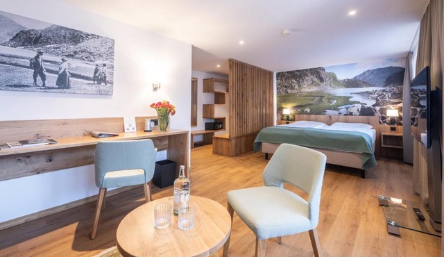Hotel La Cruna