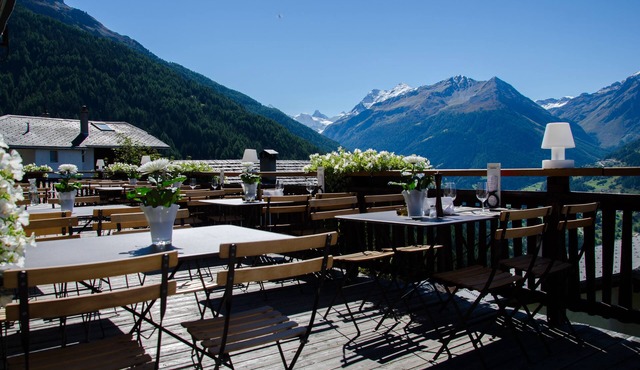 Hotel Le Grand Chalet Favre