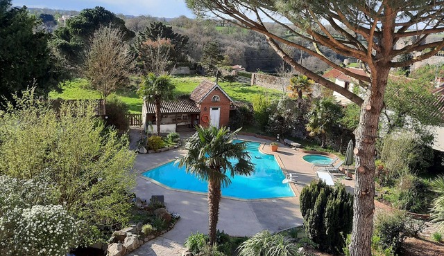 HOTEL LE MANOIR DE LA BARBACANE