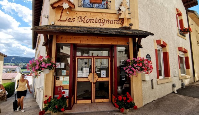 Hotel Les Montagnards