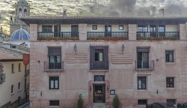 Hotel Los Leones - Adults Only