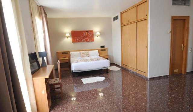 HOTEL MARIA ROSA
