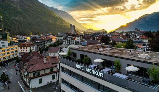 Hotel Merkur - West Station