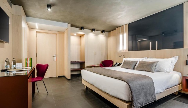 Hotel Metropolis