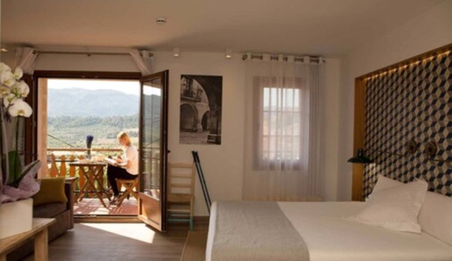 Hotel Miralles