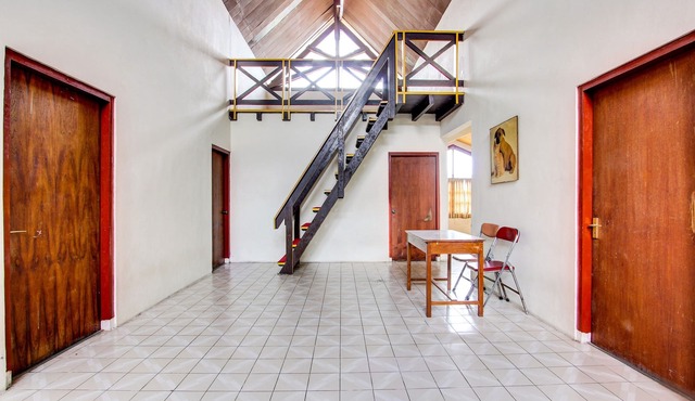 Hotel O Asta Guesthouse