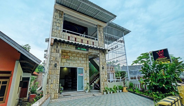 Hotel O Callista Homestay Near RSUD Prof. Dr. H. M. Anwar Makkatutu