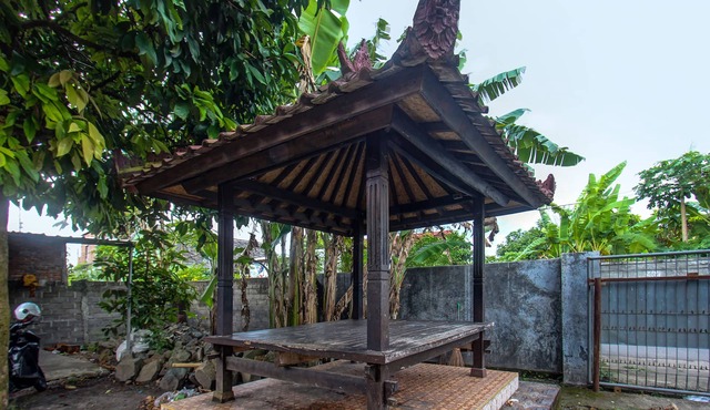 Hotel O Kos Agi Mataram Near Masjid Hissoh Al-Faham