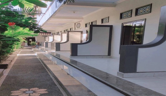 Hotel O Madame Guesthouse