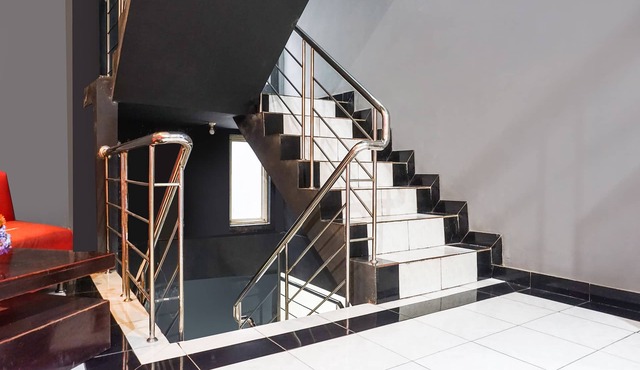Hotel O Makassar near Mall Panakukkang formerly Sayang Home Stay