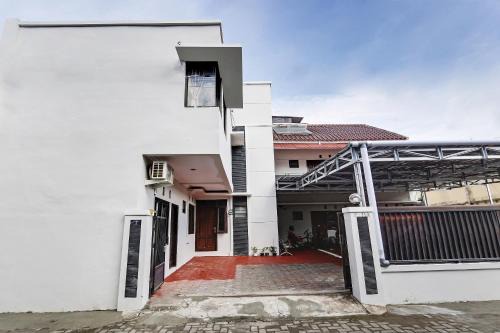 Hotel O Nathania Exclusive