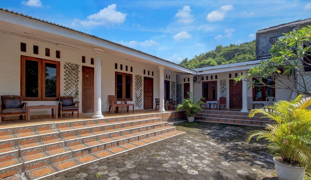 Hotel O near Parangtritis Beach formerly