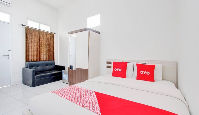 Hotel O near Plaza Ambarrukmo Yogyakarta formerly Wisma Arya 2
