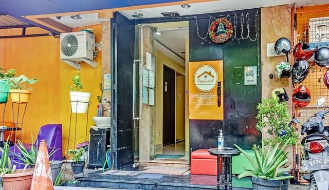 Hotel O Point Hostel
