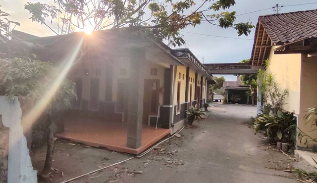 Hotel O Pondok Wisata Kurniawan 2NearWonogondang Camp (Bumi Perkemahan Wonogondang)
