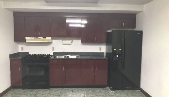 Hotel owner's suite furnished, Tallahassee West