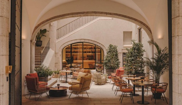 Hotel Palau Fugit