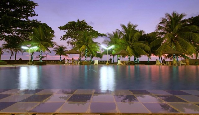 Hotel Pangeran Beach