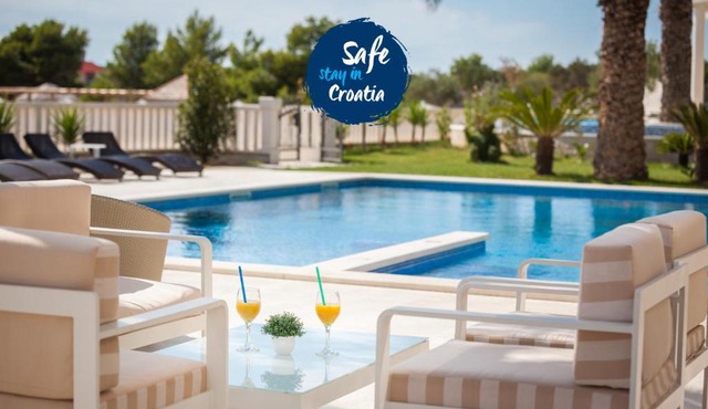 Hotel Perla