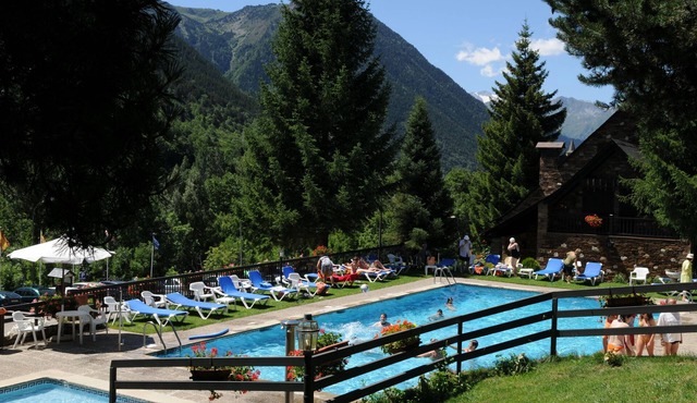 Hotel Petit Lacreu