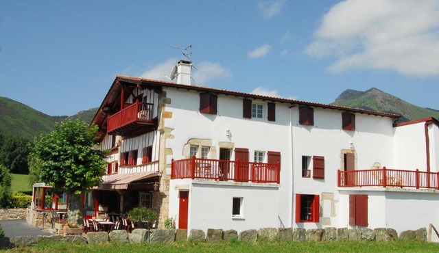 Hotel Pikassaria