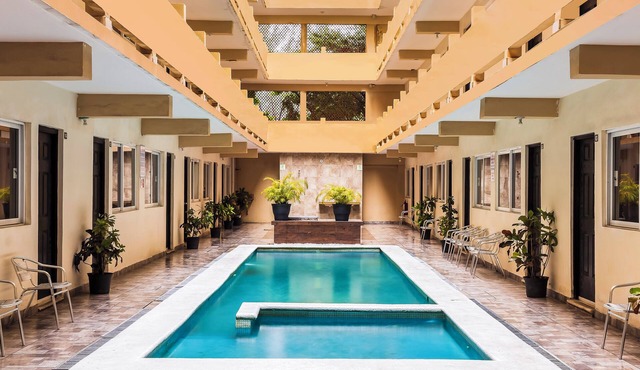 Hotel Puerto Inn