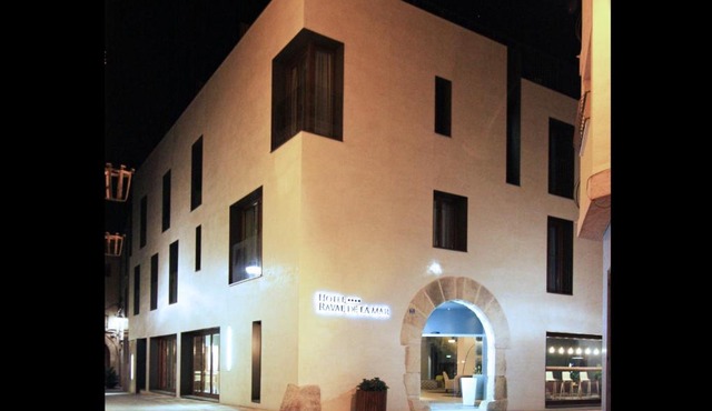 Hotel Raval de la Mar