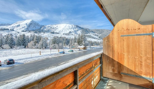 Hotel Relais Alpin Family Room & Balcony4, Les Mosses, Switzerland