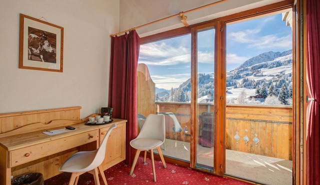 Hotel Relais Alpin Family Loft & Balcony1, Les Mosses, Switzerland