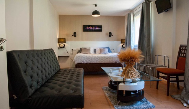 Hotel Restaurant Rive Gauche