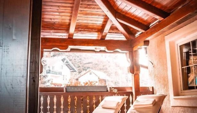 Hotel & Restaurant SE-MI