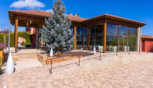 Hotel Restaurante Quintanares