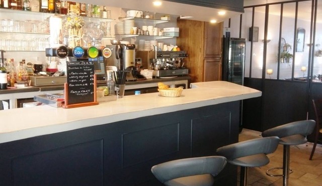 Hotel Restaurant L'Emeraude