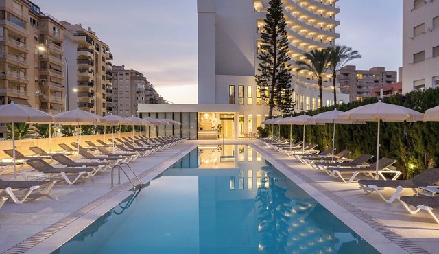 Hotel RH Arena By Hoteles RH