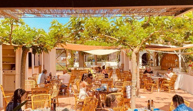 HOTEL RIOMAR