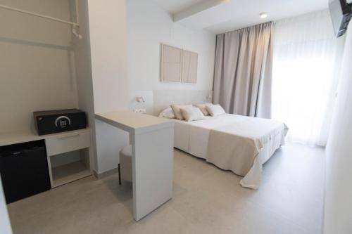 Hotel Roca Plana