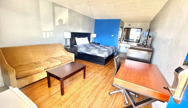 Hotel Room With King Bed