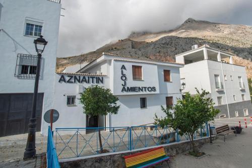 Hotel Rural Aznaitín