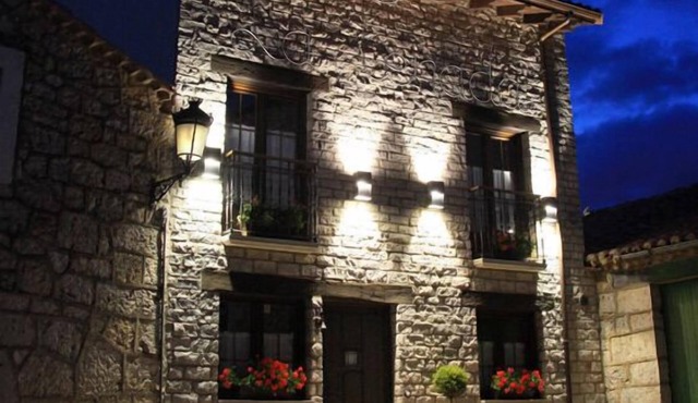Hotel Rural La Tenada