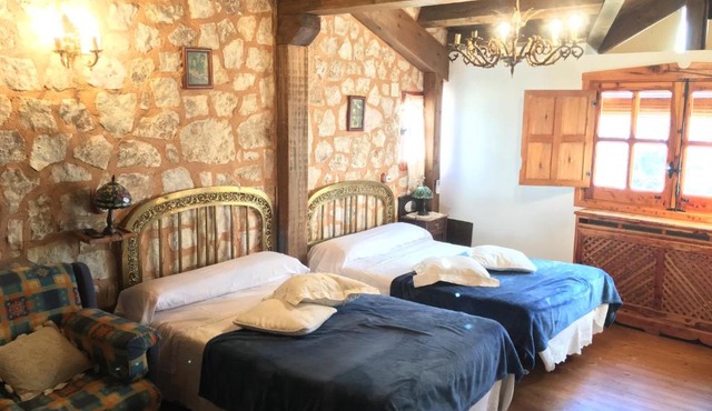 Hotel Rural Pantano de Burgomillodo