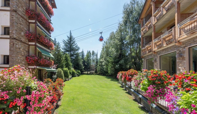 Hotel Rutllan & Spa